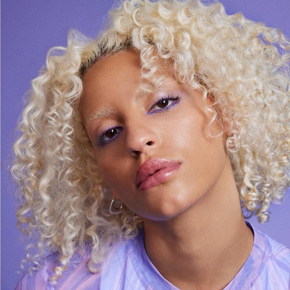 IGK Blonde Pop Purple Toning Conditioner (Liter) - Picture 7 of 12